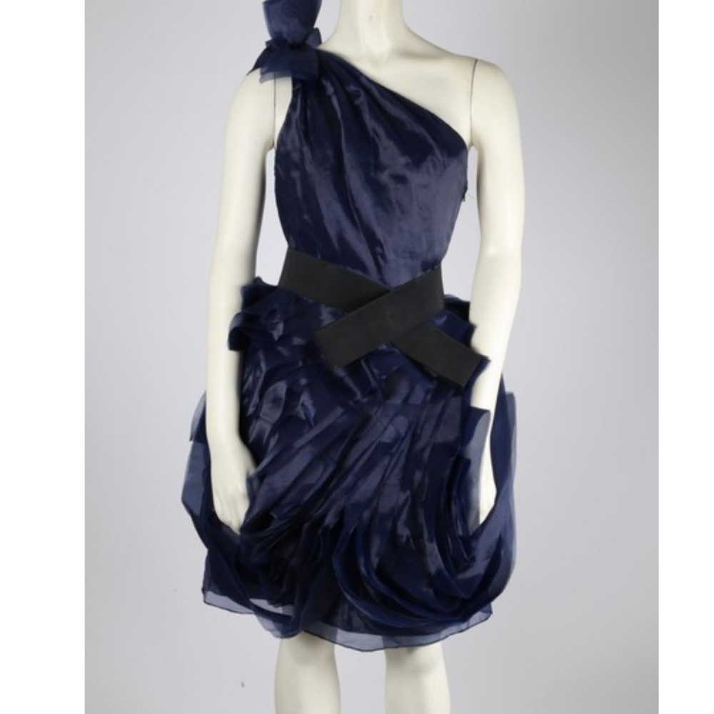 Vera Wang White dress